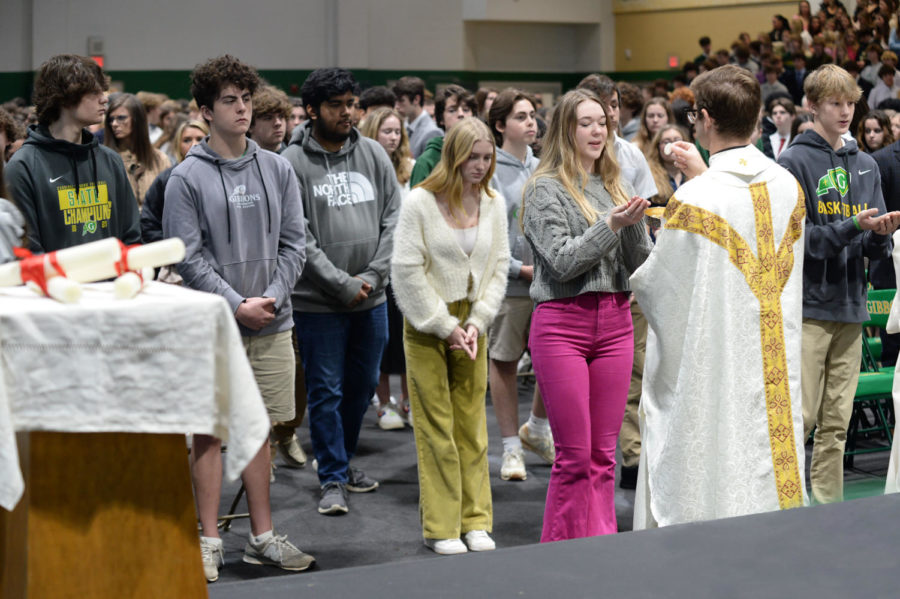 Students receiving the Eucharist during the Feast of the Presentation of the Lord, February 2, 2023