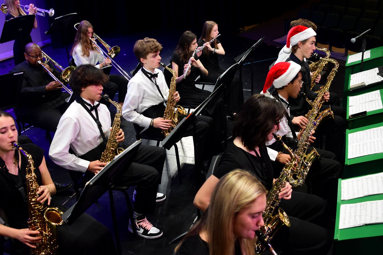 Gibbons Band's Winter Jazz Concert Kicks off Holiday Season