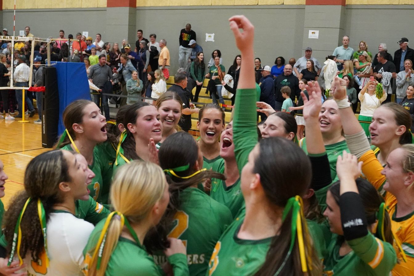 Champions Again: How the Volleyball Team Went Undefeated