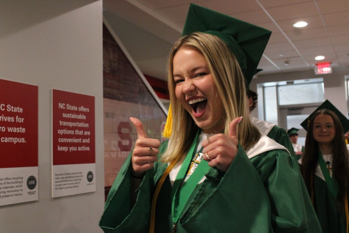 What Seniors Need to Know for Their Last Month of School